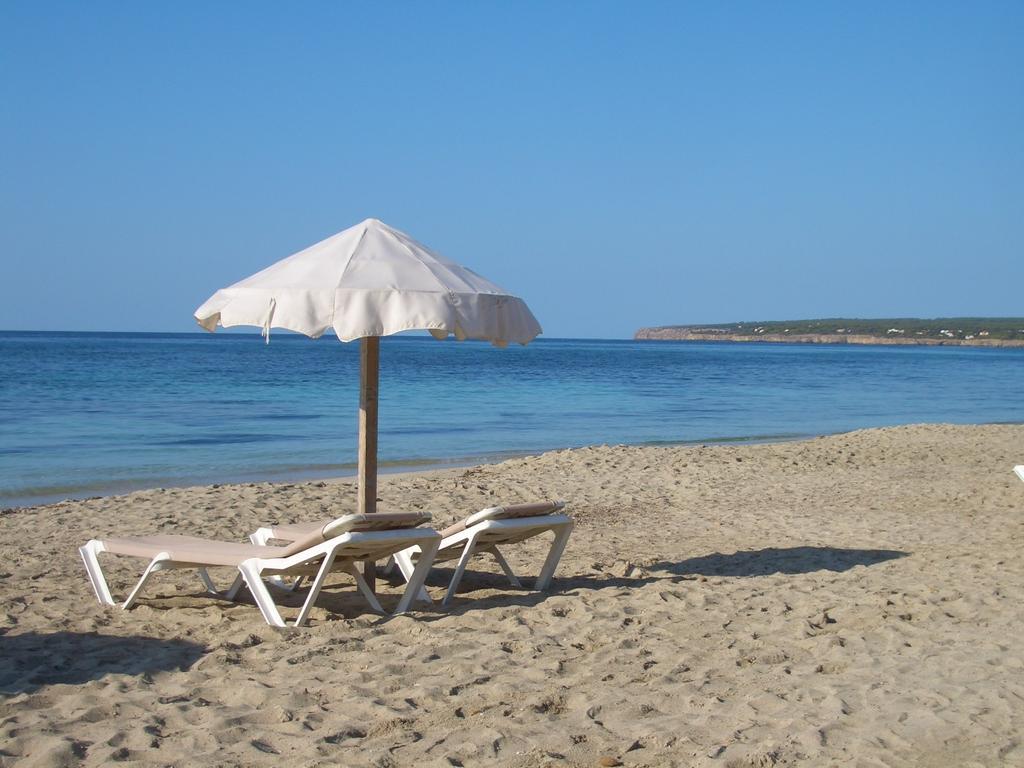 Hotel Ca Mari Playa Migjorn Bagian luar foto